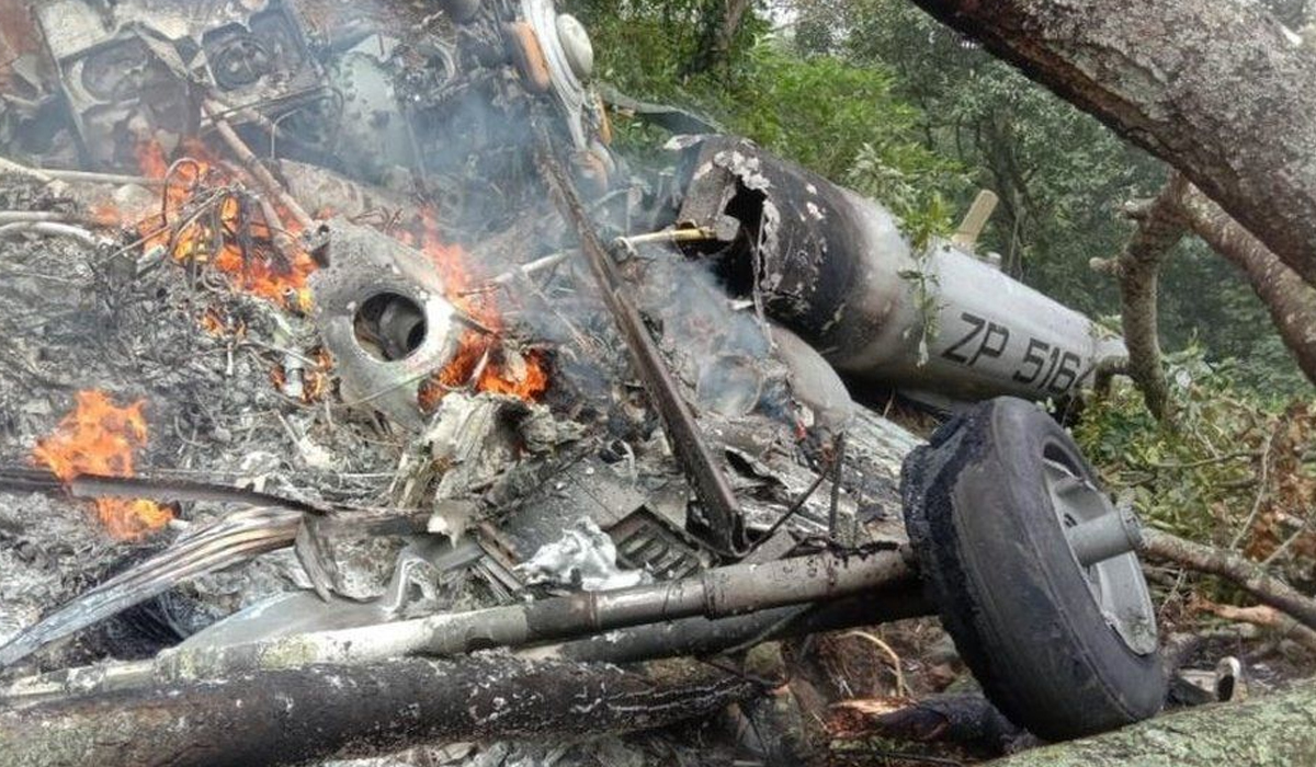 helicopter crashes